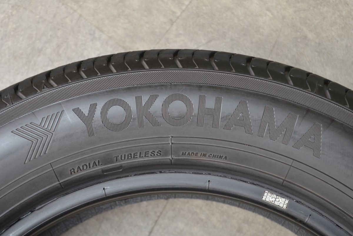 【バリ溝・送料込】185/60R15 ヨコハマ　ブルーアース ES32 Amazon.co.jp: BluEarth-Es ES32 185/60R15 84H 15インチ 【4本
