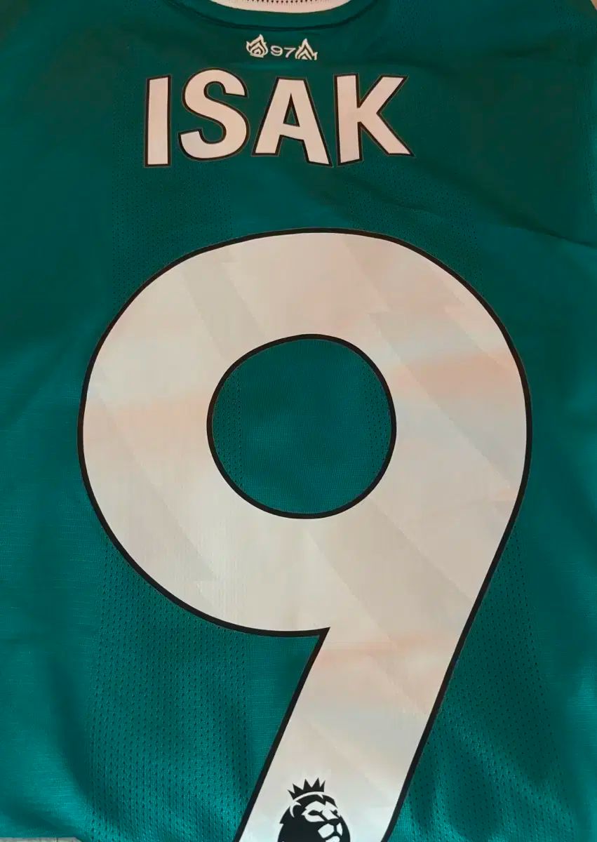 【正規品】リヴァプール イサク サード ユニフォーム オーセンティック 最新】リバプール リヴァプール イサク 3rd ユニフォーム