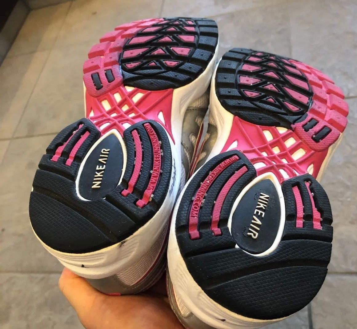 NIKE スニーカー レディース 23.5センチ スニーカー24.5センチ〜25センチ