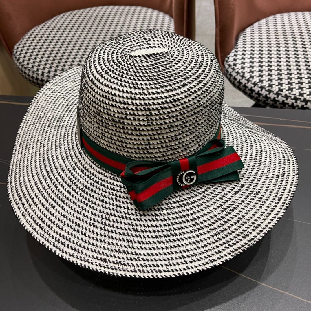 Gucci  パール付き麦わら帽子 ファッションファッション - Gucci パール付き麦わら帽子