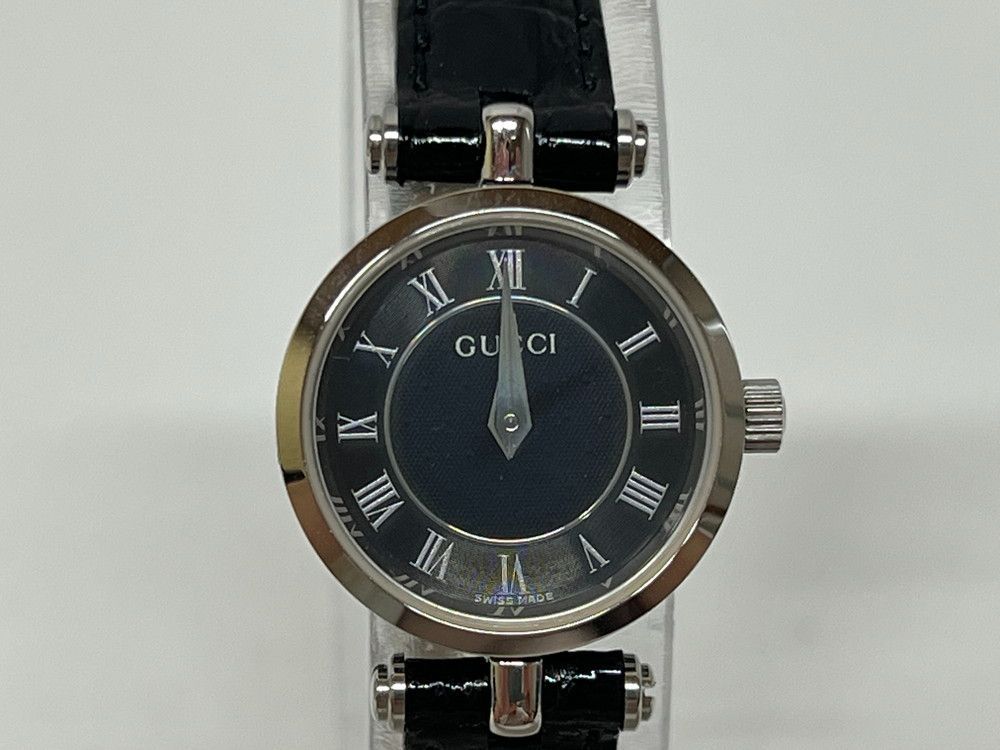 GUCCI グッチ 2040M ブラック文字盤 腕時計 き