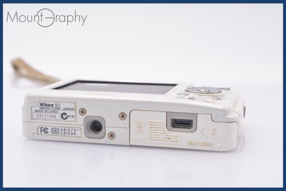 COOLPIX