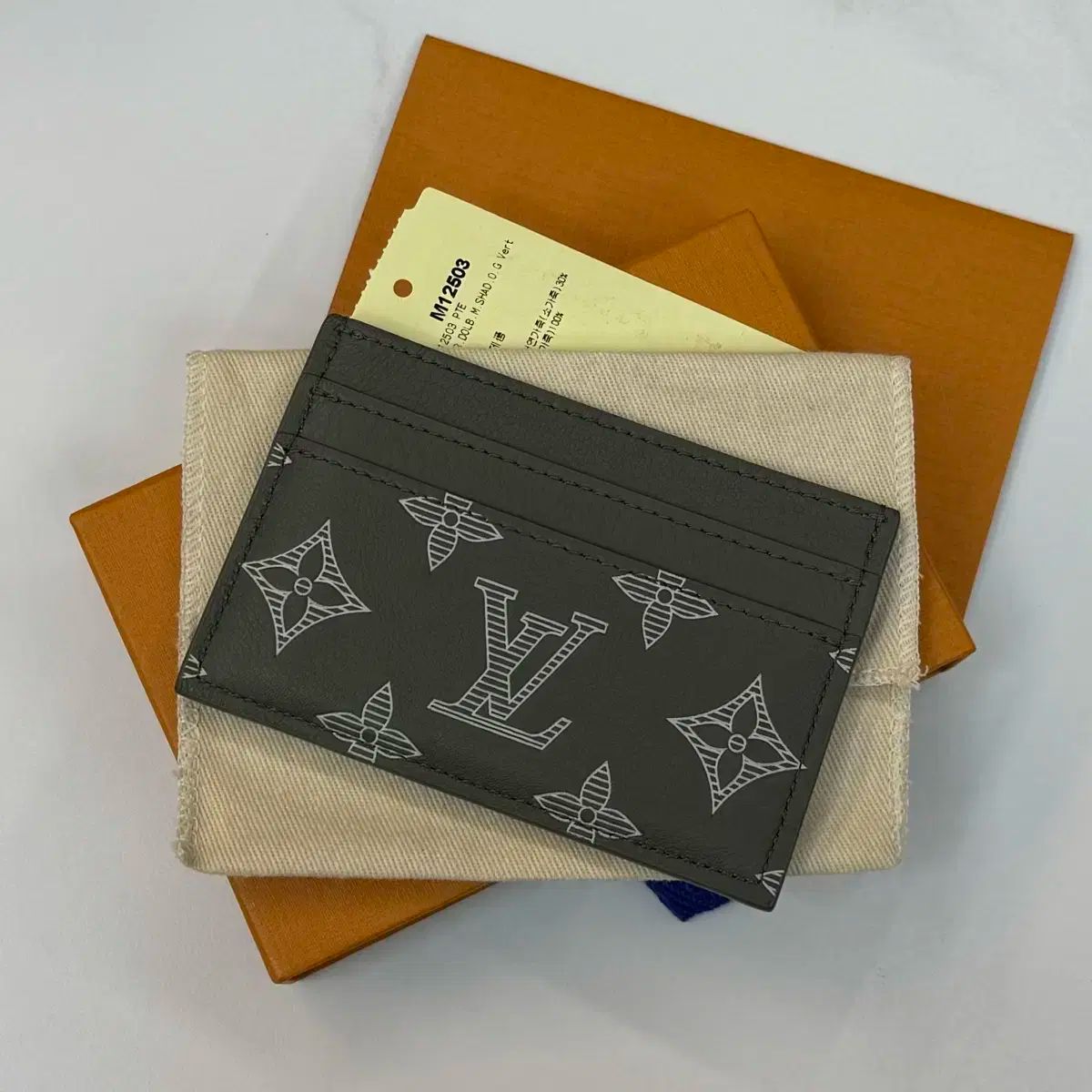 Louis Vuitton ルイヴィトン ポートマップ シャドー カードウォレット