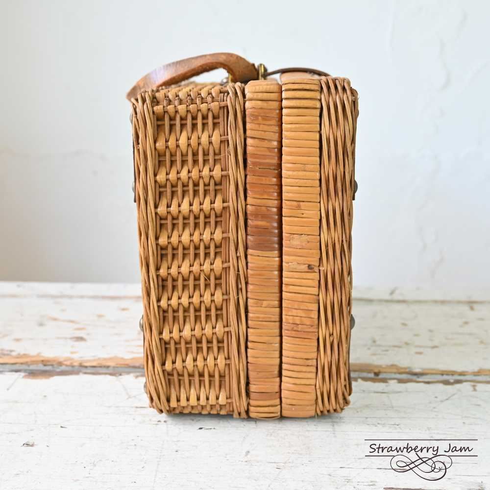 状態良く形の綺麗な古い竹編みの収納かご 行李 竹籠 篭 古道具 状態