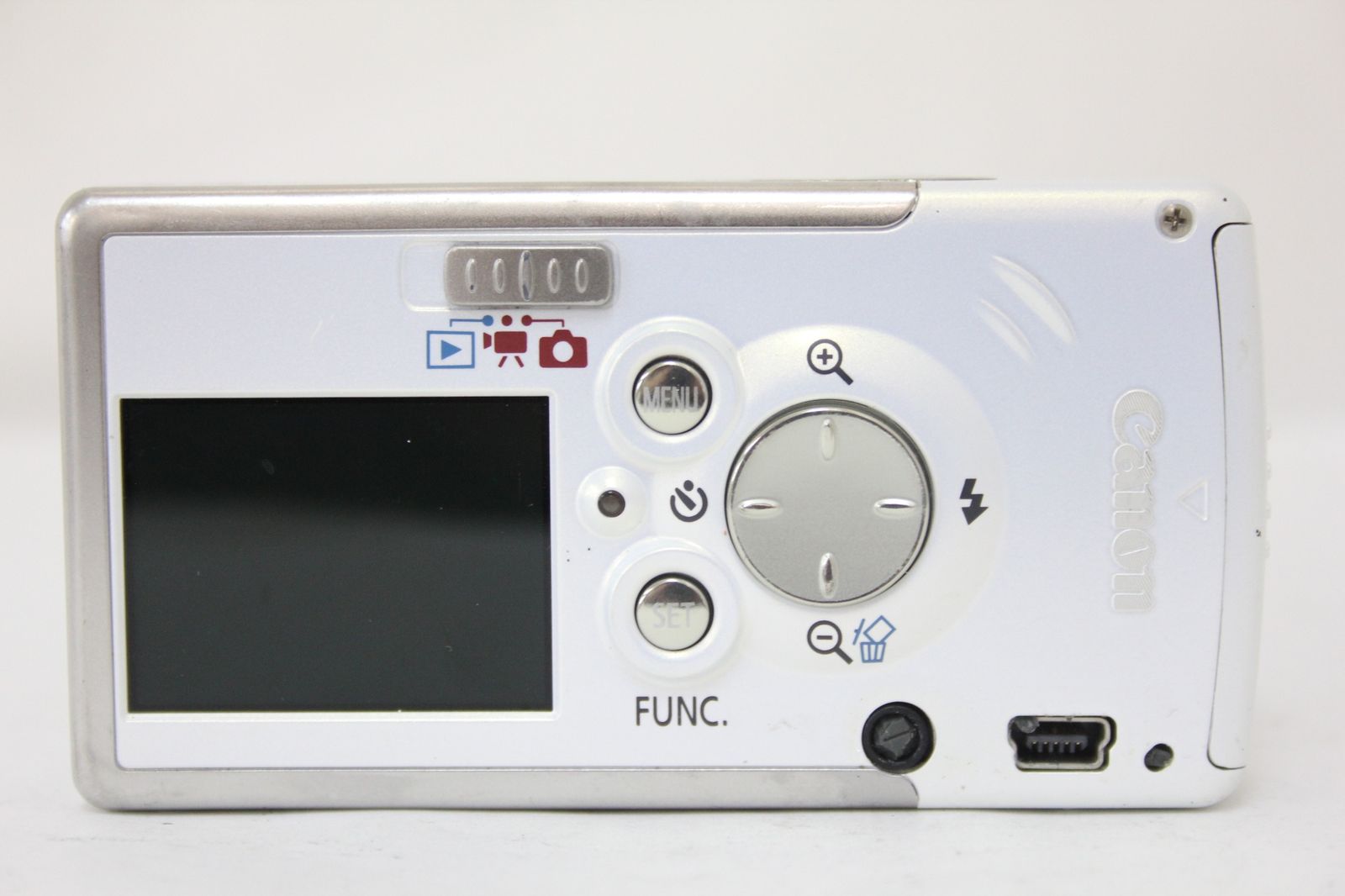 美品】FUJIFILM FinePix F450☆デジカメ☆シルバー 中古 （Yahoo