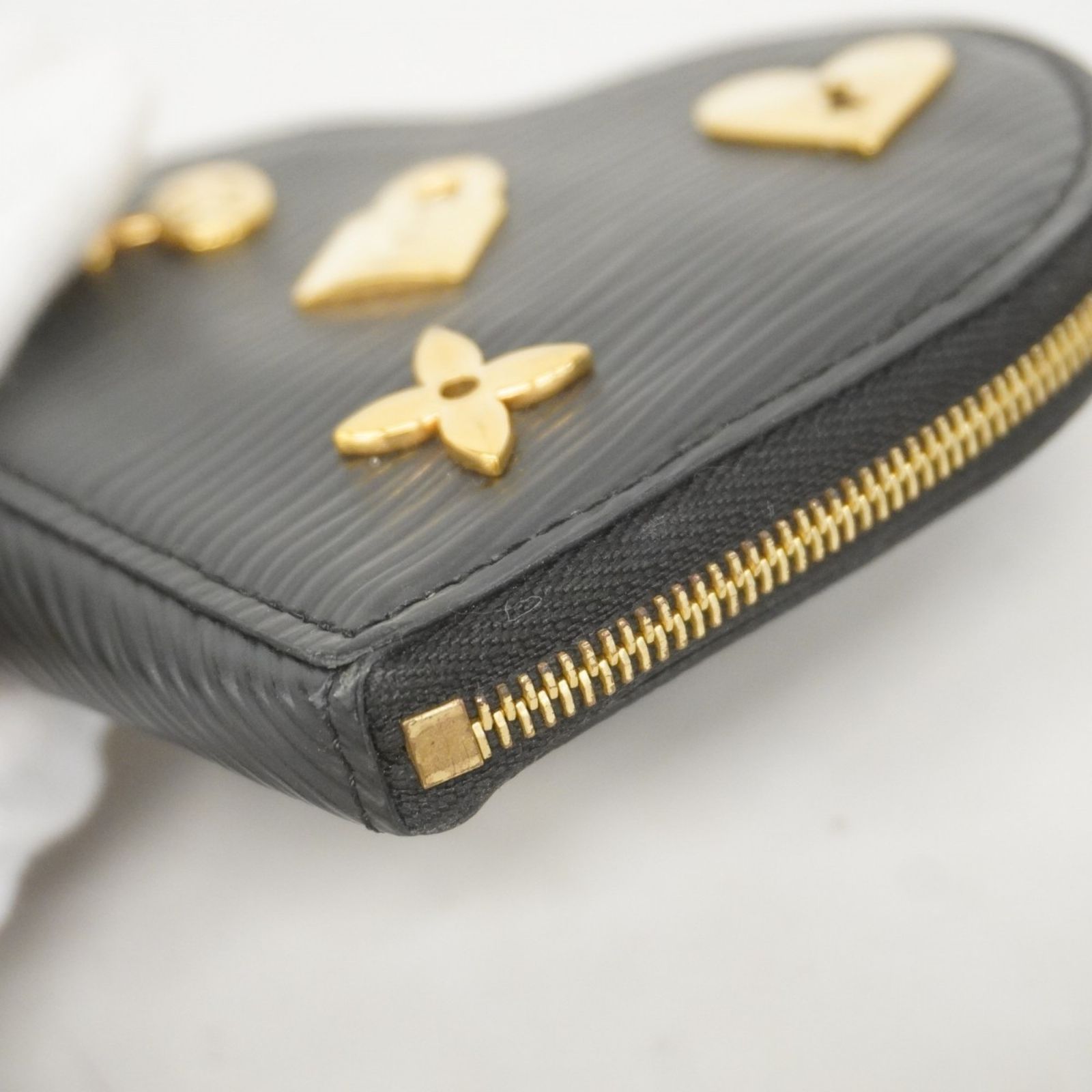 LOUIS VUITTON ハート エピ ラブロック クールロックコインケース LOUIS VUITTON ハート エピ ラブロック クールロックコイン