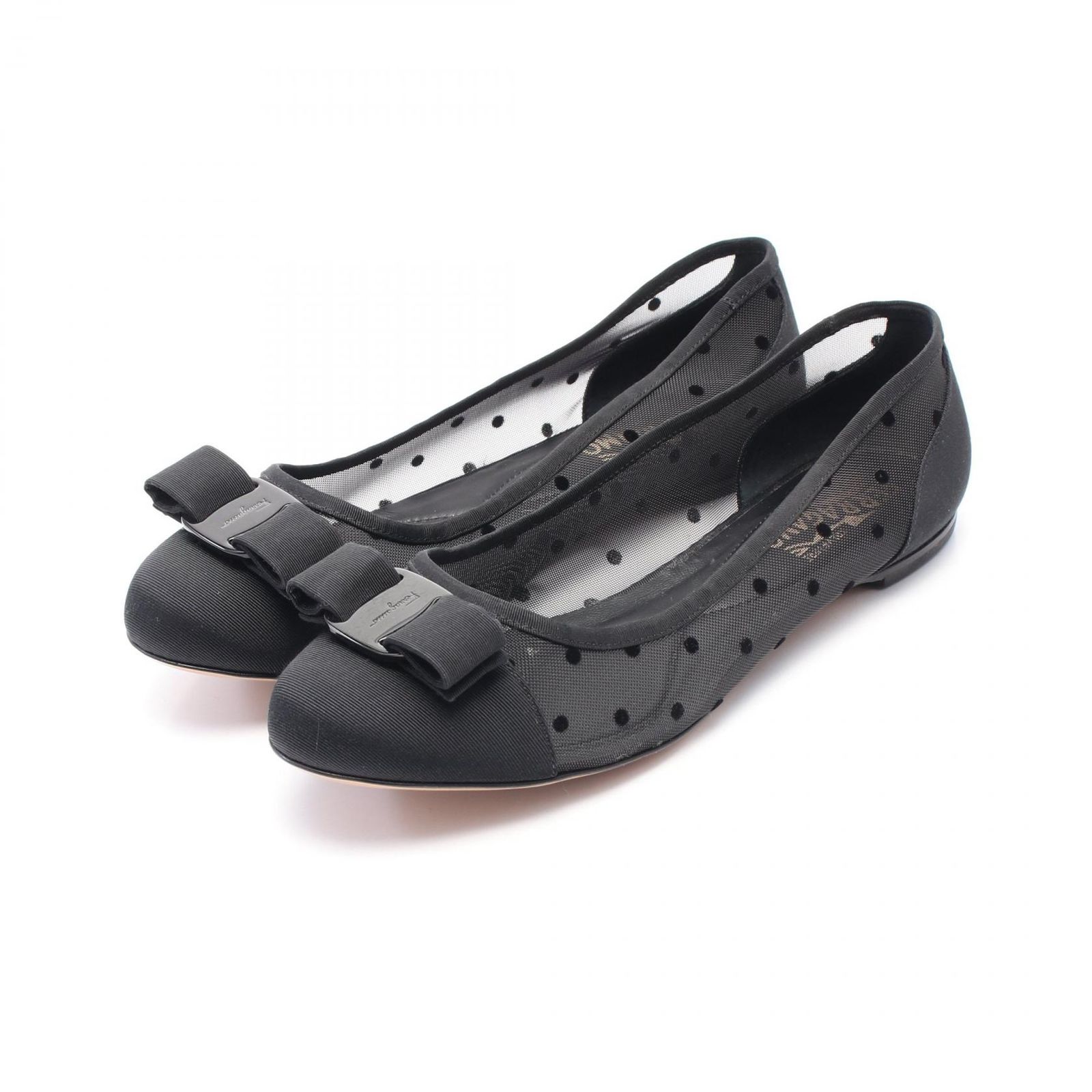 サルヴァトーレフェラガモ Salvatore Ferragamo パンプス ヴァラリボン