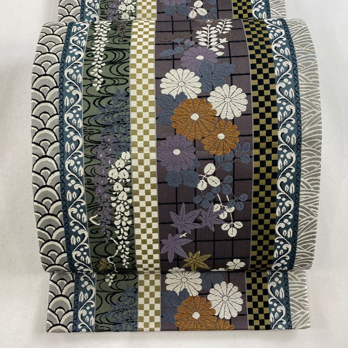 袋帯 美品 秀品 菊 市松 金糸 灰色 六通 正絹 【中古】 - メルカリ