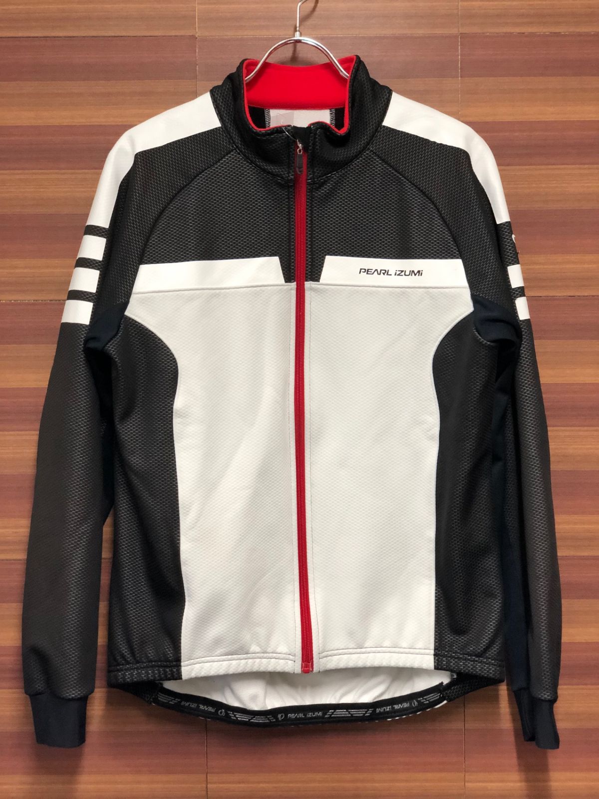 Pearl Izumi サイクルジャケット XL ブラック/ホワイト　冬用 3500-BL_10_fit-422x422.jpg