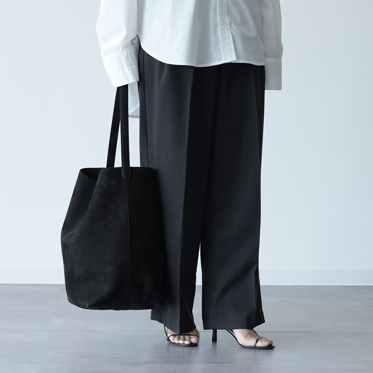 THE ROW ラージ N/S Park Tote ヌバックバッグ