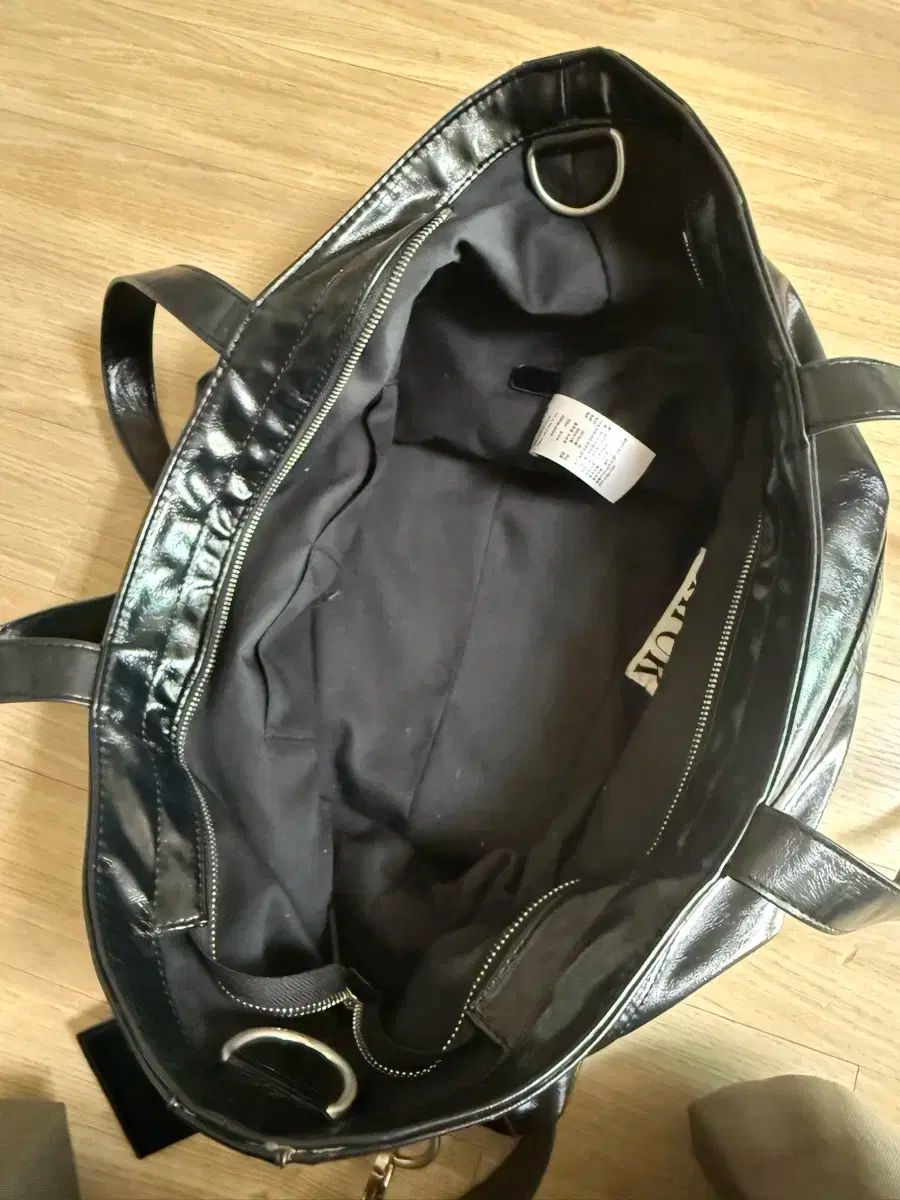 バッグ グロッシー