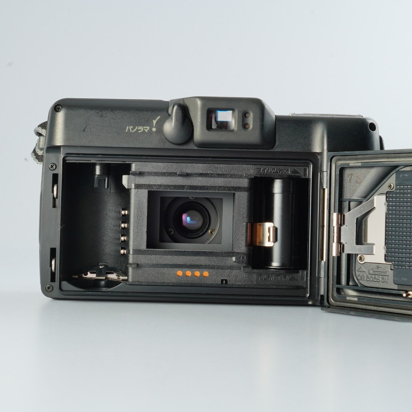 Konica コニカ GENBAKANTOKU (現場監督) 28HG 28mm F/3.5 コンパクト Konica コニカ GENBAKANTOKU (現場監督) 28HG 28mm F/3.5 コンパクト