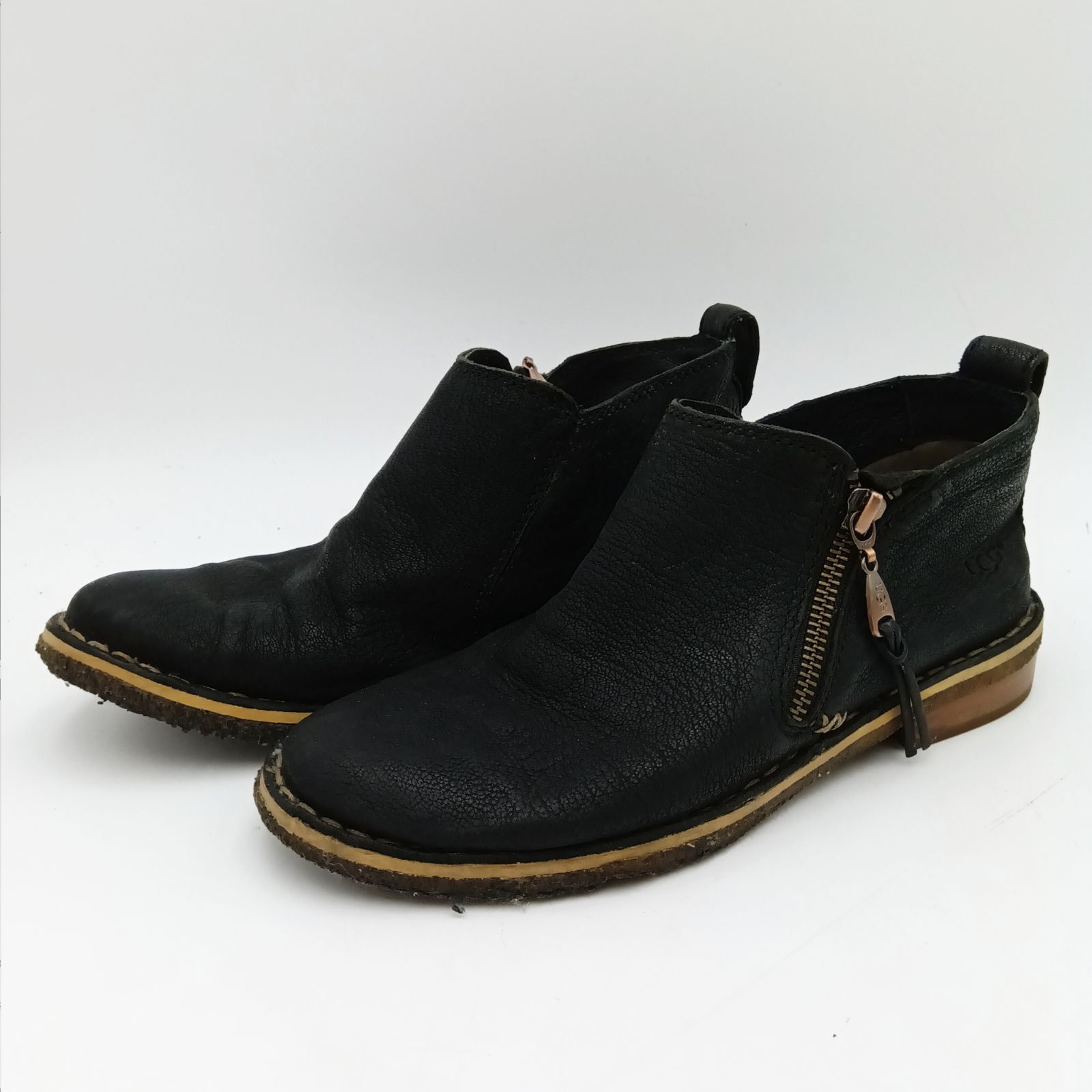【UGG】クリスティン ショートブーツ 黒ブラック 23cm アグ ボアムートン UGG】クリスティン ショートブーツ 黒ブラック 23cm アグ