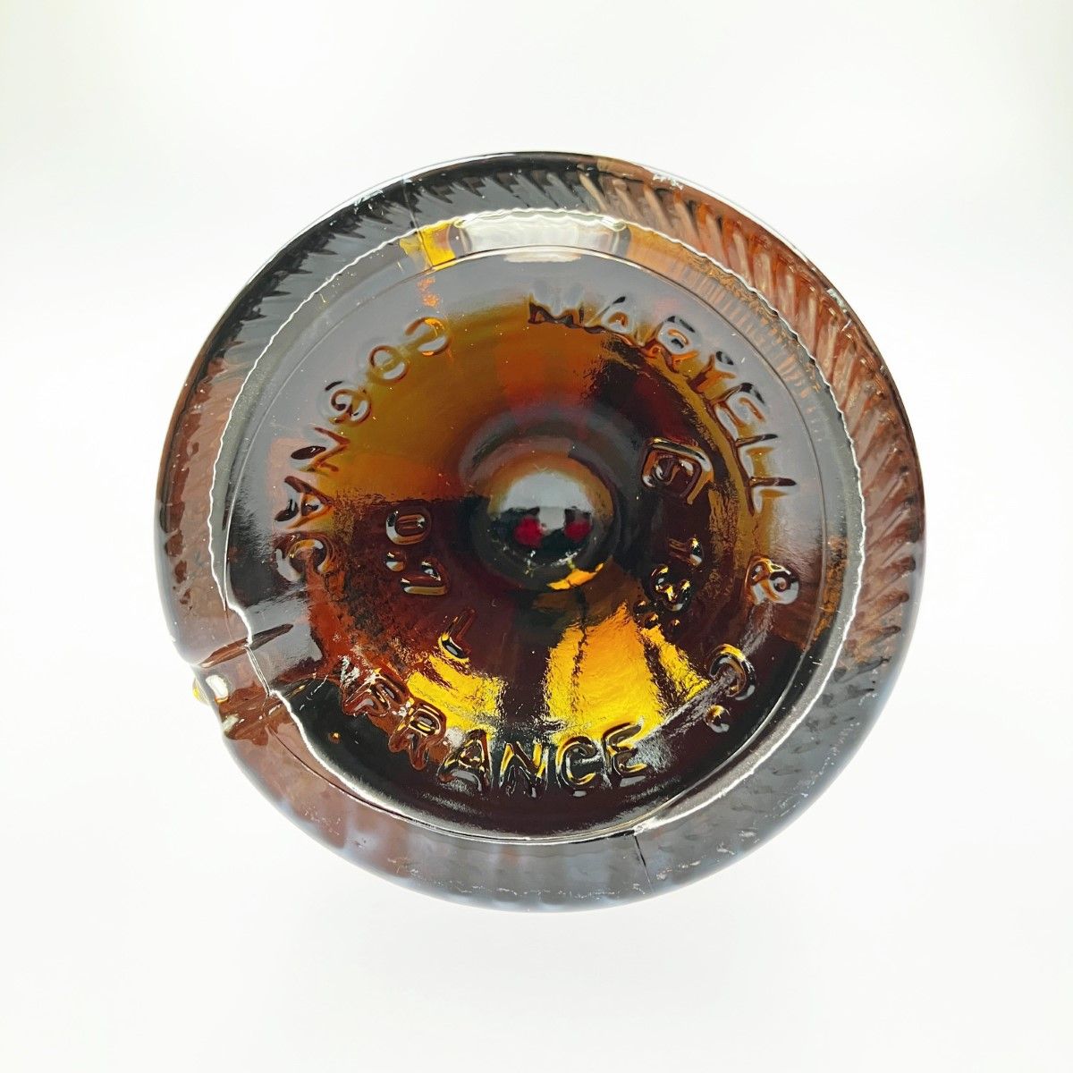 マーテル VSOP メダリオン コニャック 700ml 未開栓 - メルカリ