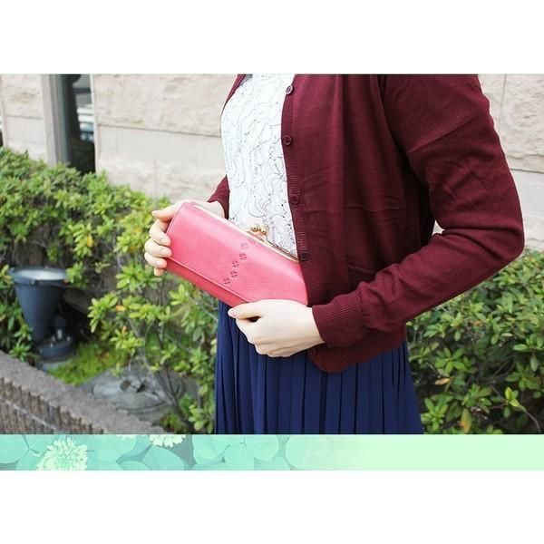 皮 女性