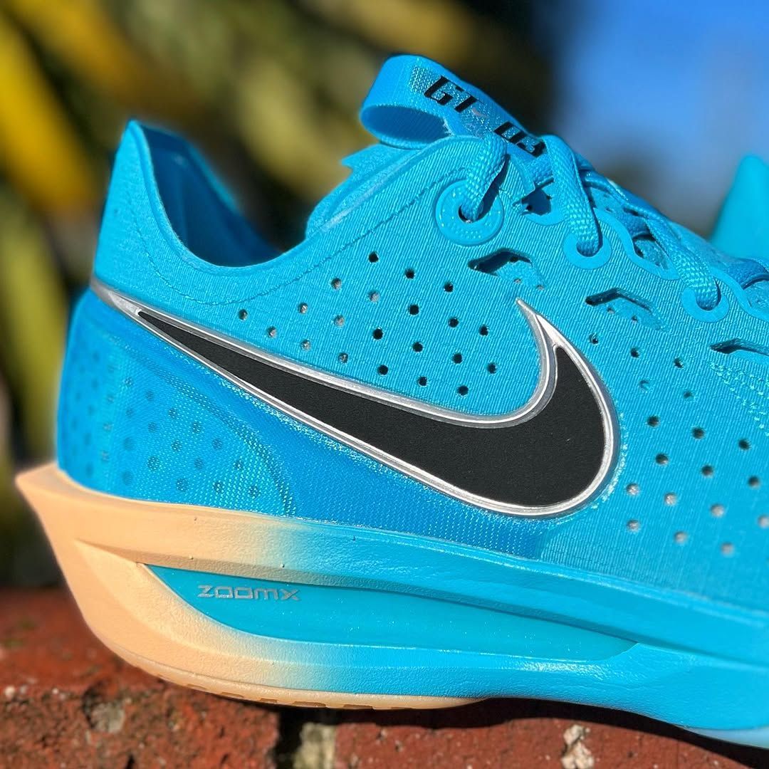 NIKE Air Zoom GT Cut 3 gtカット３　海外限定 海外発売中】Nike G.T. Cut 3 | bbkicks-news