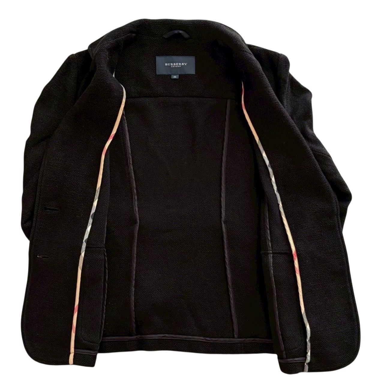 BURBERRY バーバリー テーラードジャケットジャケット 黒 ポケット 上 
