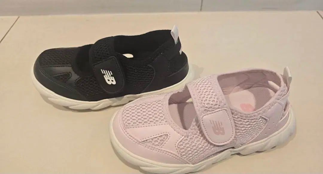 安全な支払い- 170 230 25 年 New Balance ニューバランス フリドル ブリーズ メッシュサンダル