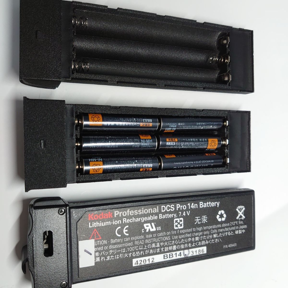 kodak dcs pro 用　バッテリー3本セット　アダプター付き　新品 kodak dcs pro 用 バッテリー3本セット アダプター付き 新品