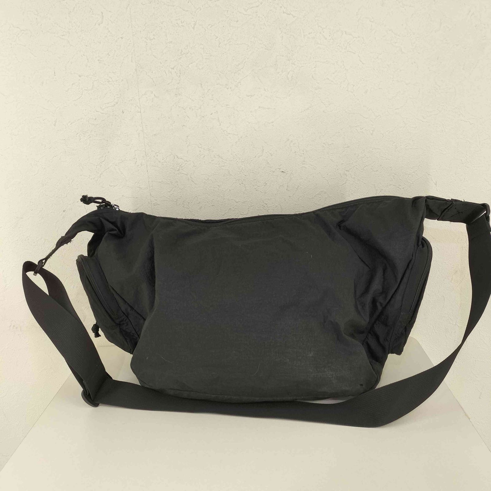 SEDAN ALL-PURPOSE Messenger Bag 日牌SEDAN重塑Patagonia經典信差袋外型
