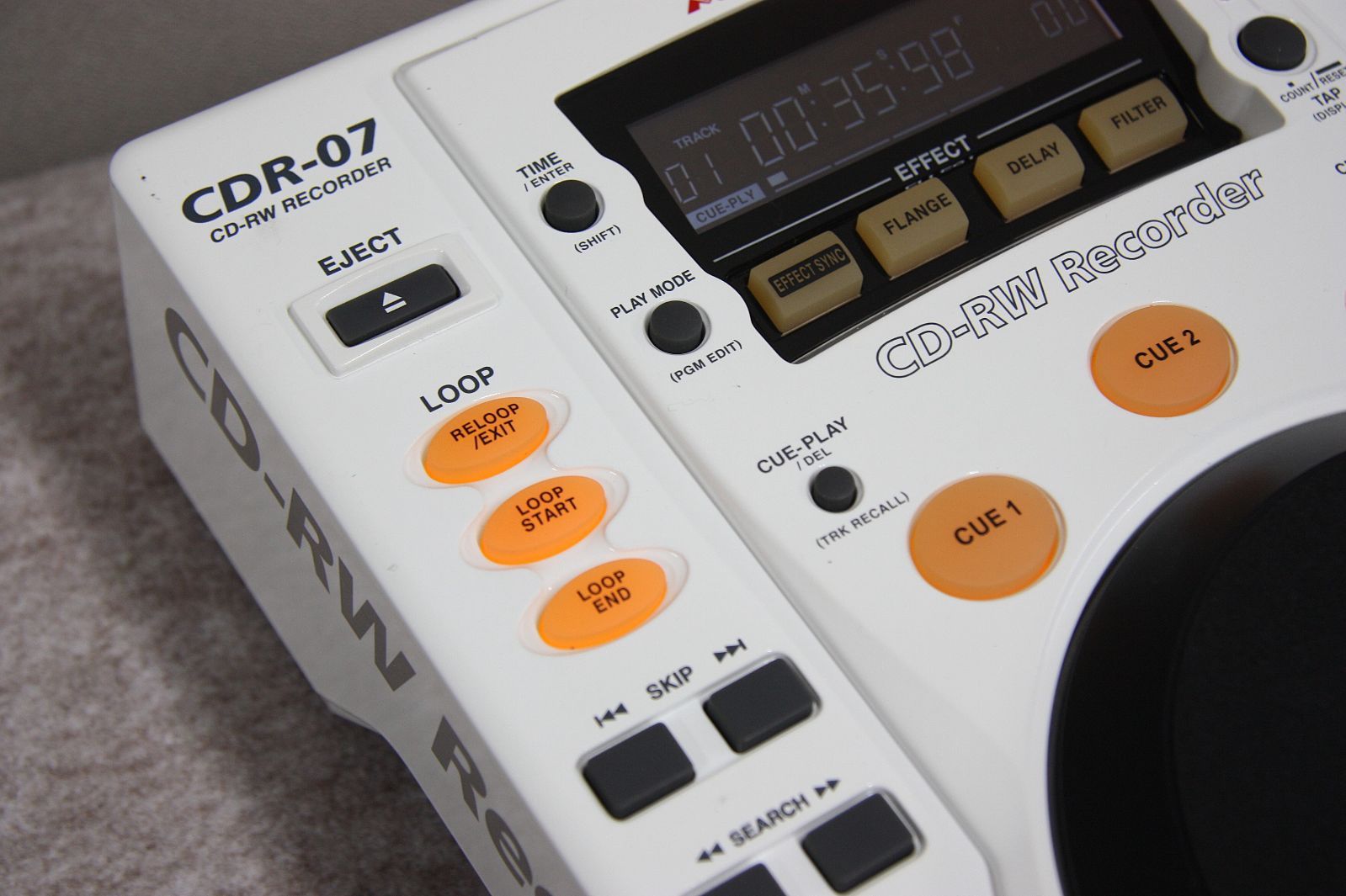 VESTAX