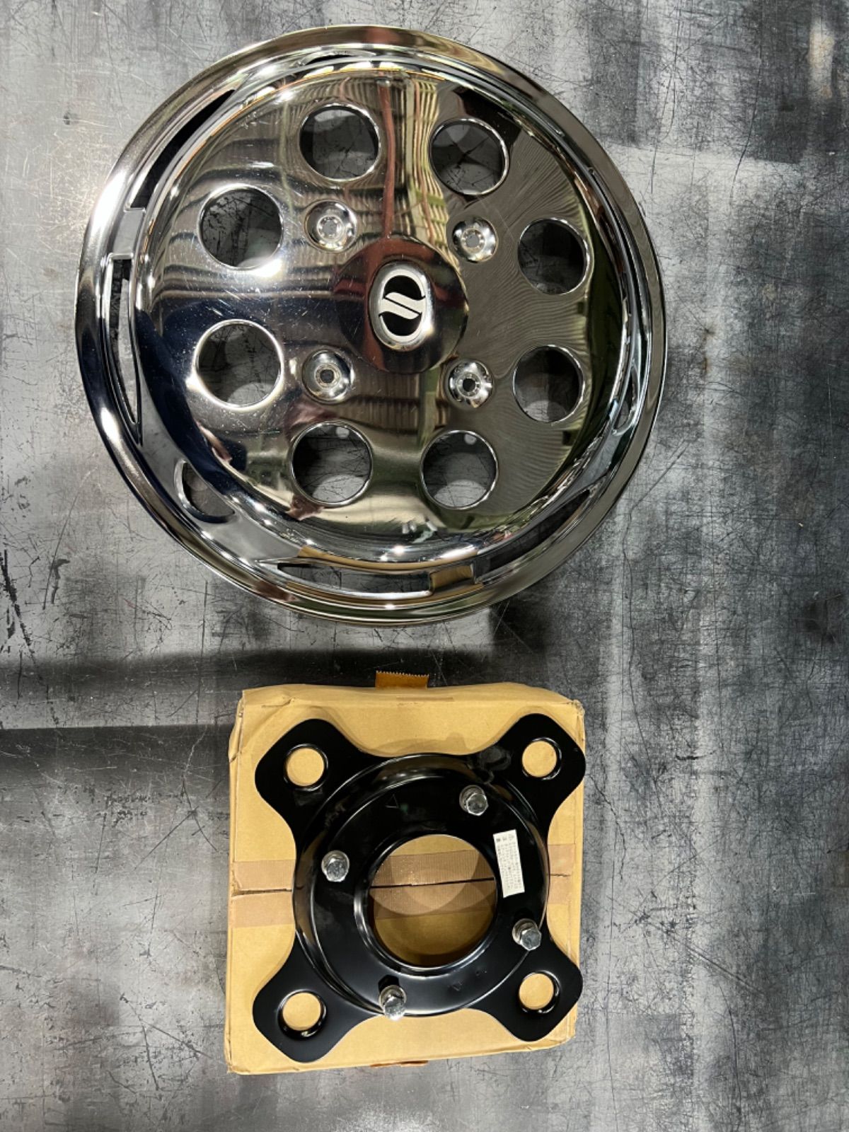 当時物 大型トラック ホイール キャップ カバー デコトラ レトロ 22.5