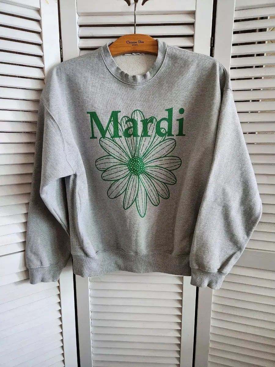 Mardi Mercredi マルディメクルディ メクルディ トレーナー グレー フラワー