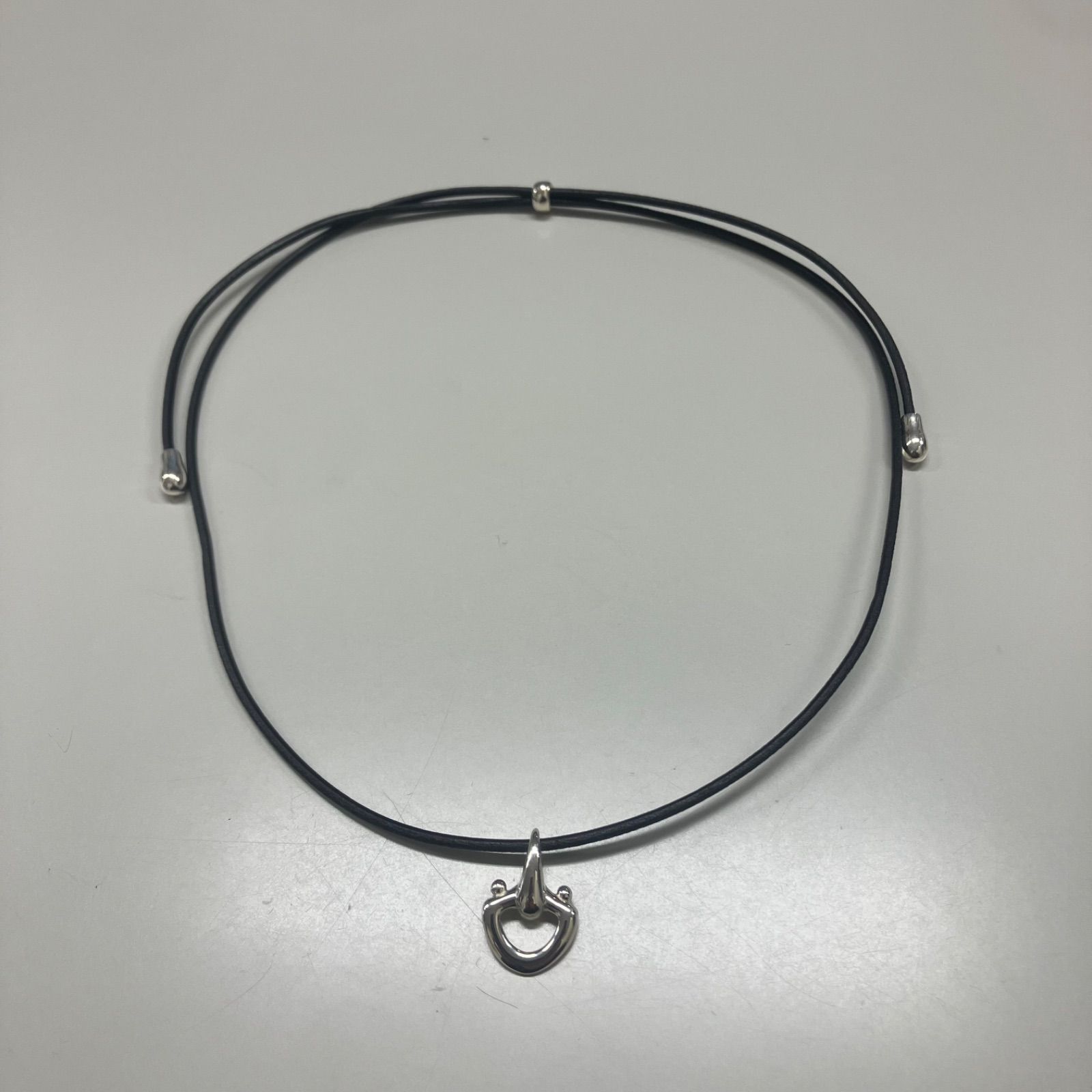 未使用品 h'eres CETACEA LEATHER CHOKER NECKLACE サテーシア レザー