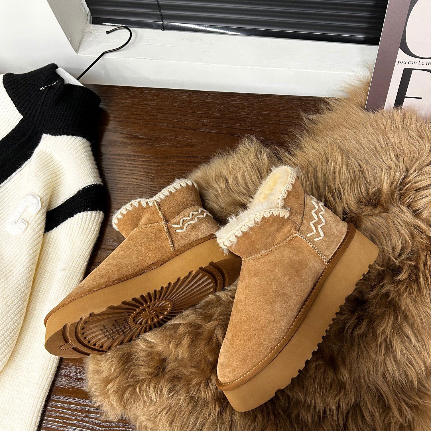 箱付 UGG アグ レディース ブーツ 大人気極美品 03 - メルカリ