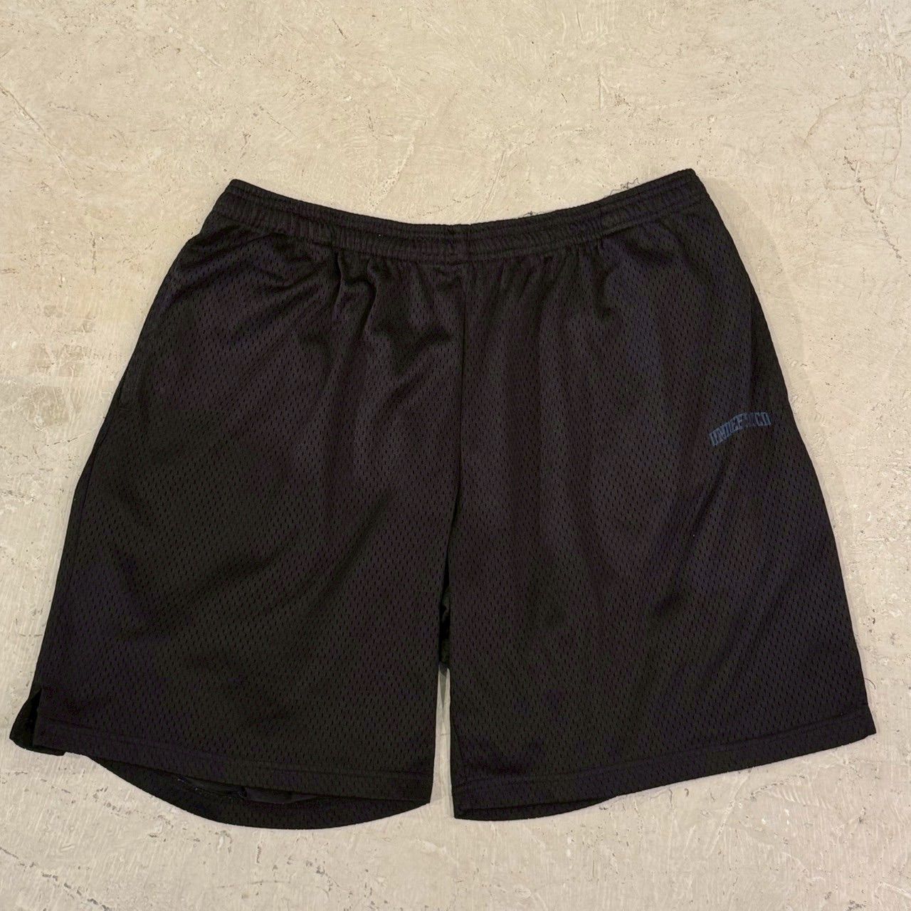 アンディフィーデッドUNDEFEATED ハーフパンツ ブラック ＸＬ