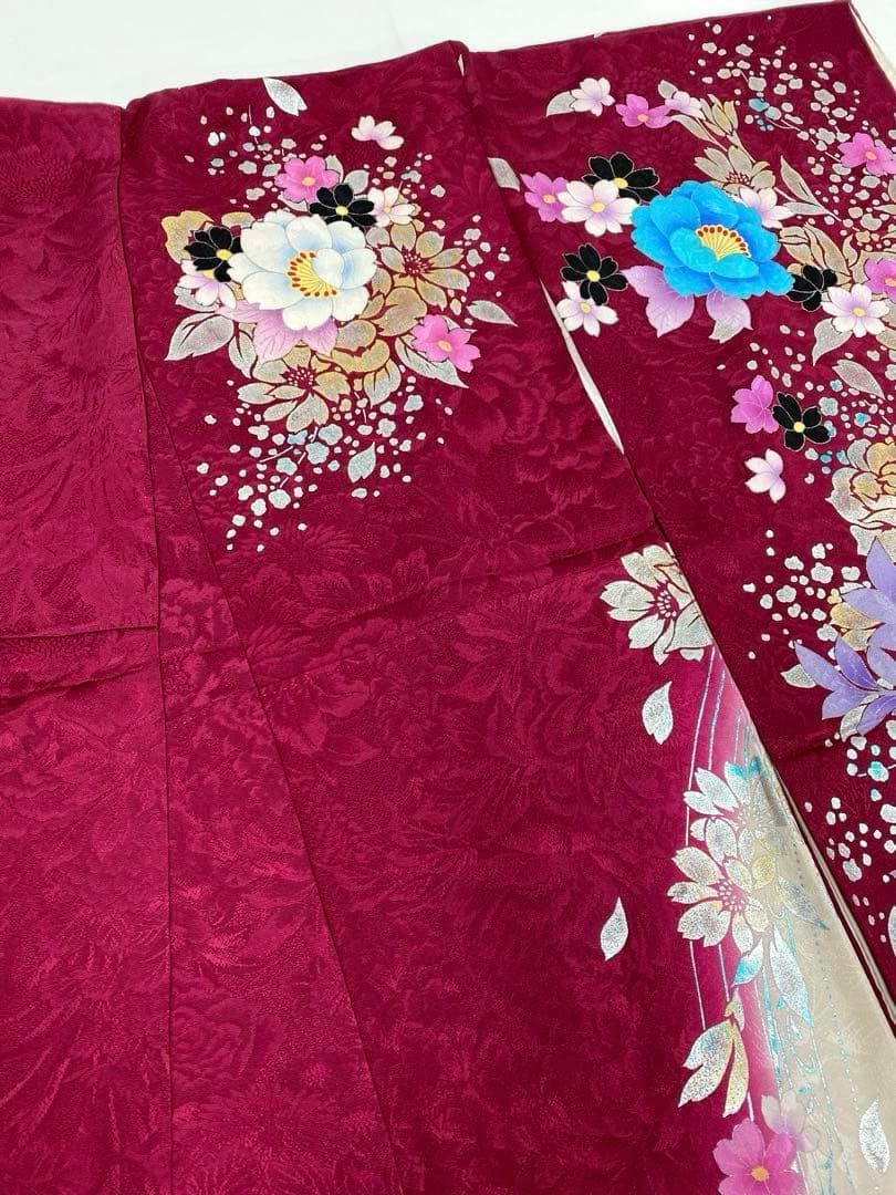 振袖 金彩 銀彩豪華 刺繍 紋意匠 身丈 157cm 撥水加工済 MO2900 - メルカリ