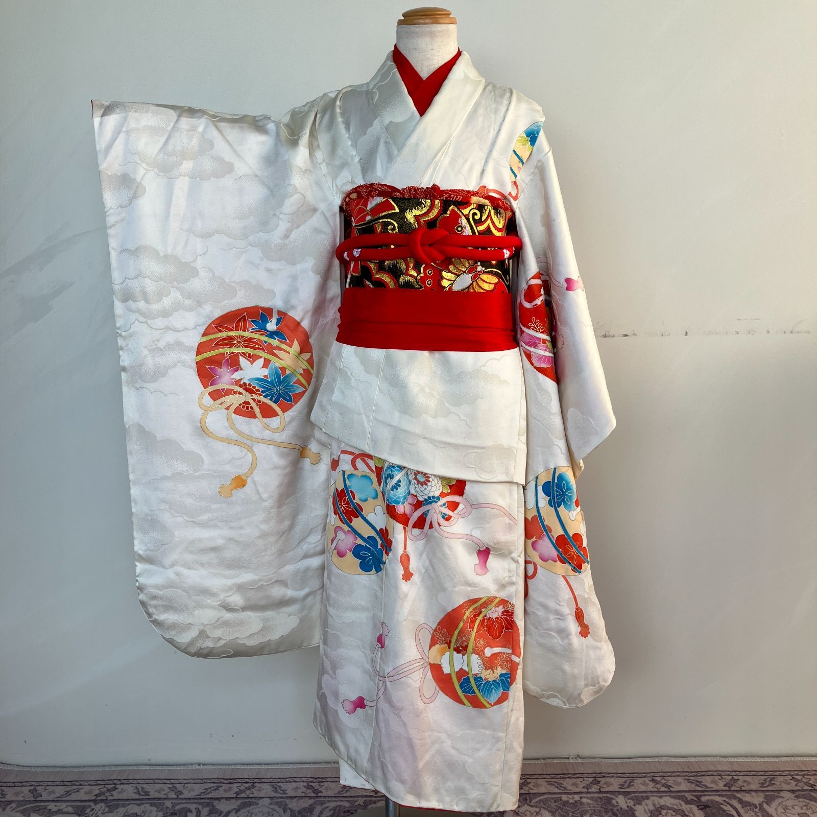 柄 七五三 7歳女の子 着物 四つ身 白地 長襦袢 作り帯セット 帯揚げ帯締めしごき付き ビンテージ きもの猫田 T324