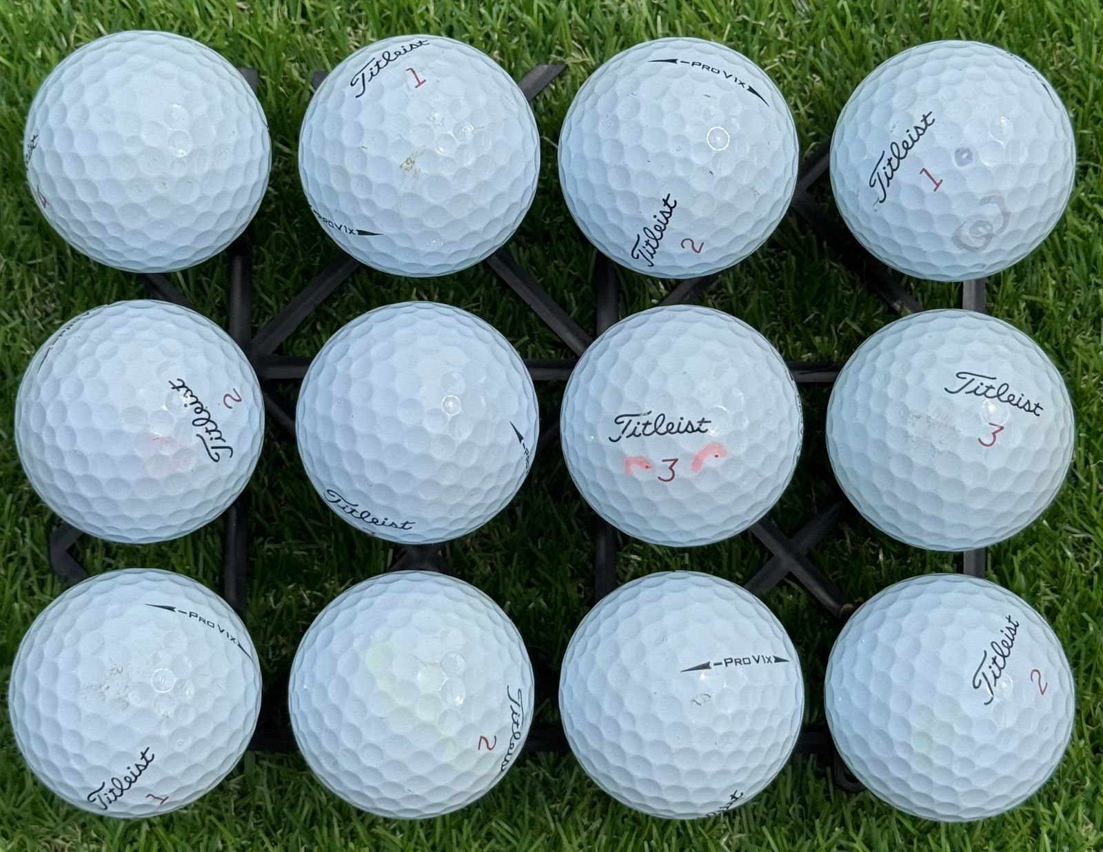 タイトリストーＶ１x　レフトダッシュ　白　２０２４年モデル　未使用球 Titleist タイトリスト PRO V1X ボール 2024年モデル LEFT DASH