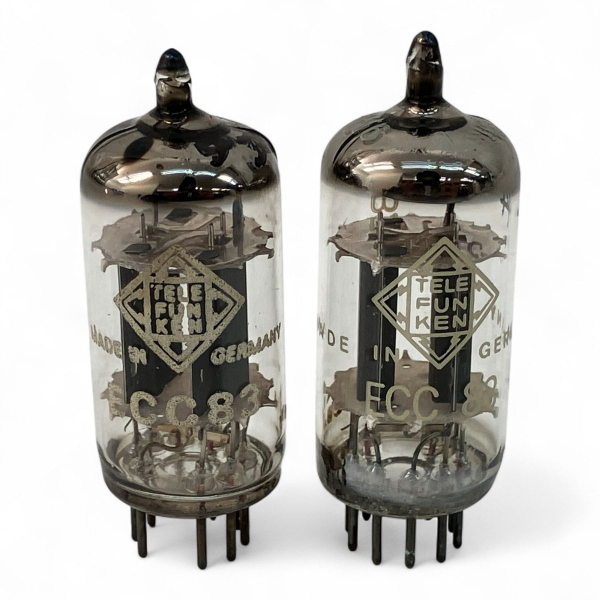 TELEFUNKEN真空管 ECC83  3本セット TELEFUNKEN ECC83 NOS 真空管 2本 オーディオ 中古 美品