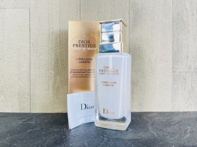 都内で 未使用 Dior プレステージ ホワイト リンクル エマルジョン