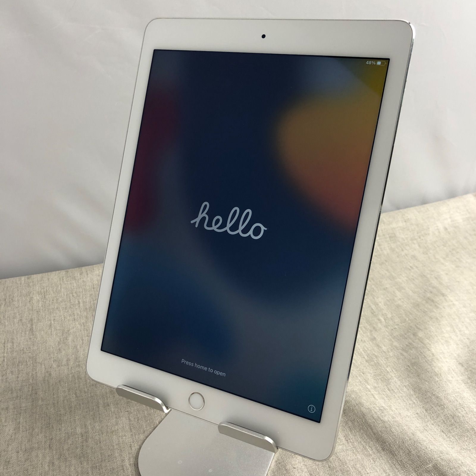 6502 電池良好 iPad Air2 第2世代 16GB WIFIモデル 7764 電池良好 iPad Air2 第2世代 16GB WIFIモデル