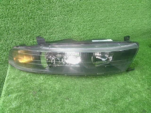 レグナム GF-EA3W 右 ヘッドランプ ヘッドライト ASSY 24ST-L 4G64 T07 MR508514