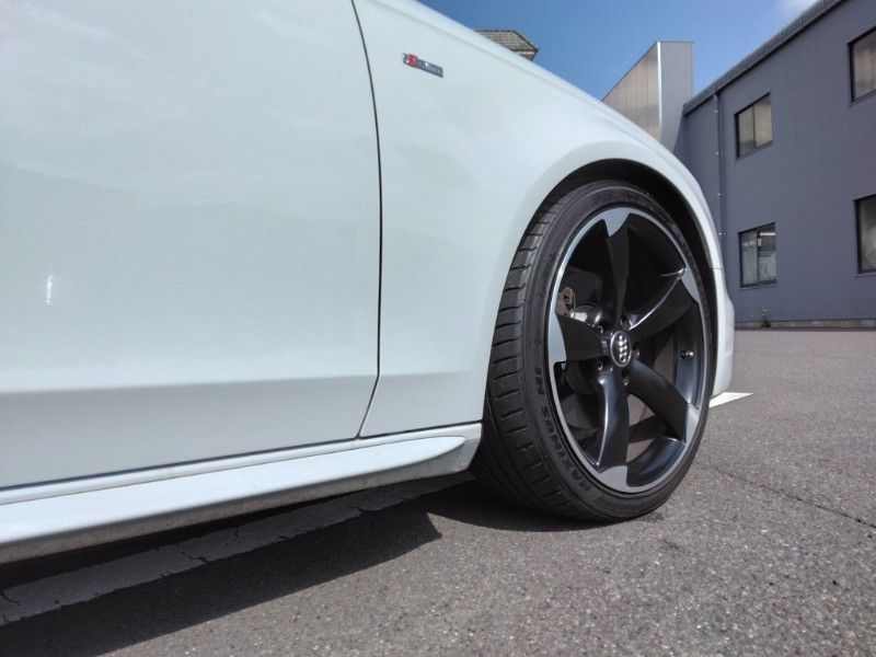 新品 4本セット Audi 純正ボルト対応 アウディ 19インチ タイヤ