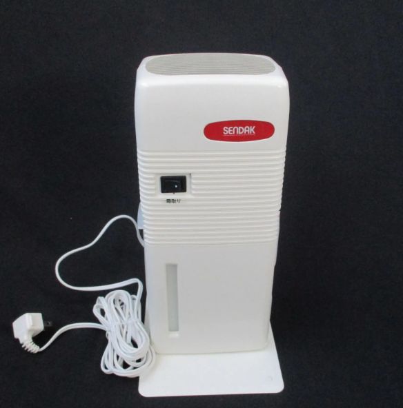 センタック 除湿機 押入れ 電子吸湿器 ペルチェ式 ホワイト QS-101 PSEマークあり 9900052 428