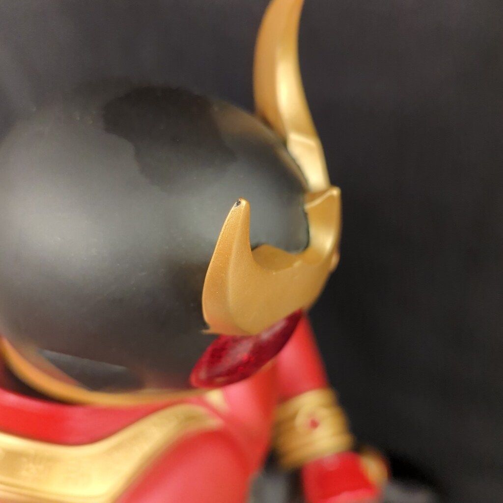 BANDAI - 仮面ライダークウガ★マイティフォーム★京本コレクション１６★フィギュア★２０００ Amazon | かめんライダークウガ マイティフォーム 「かめん