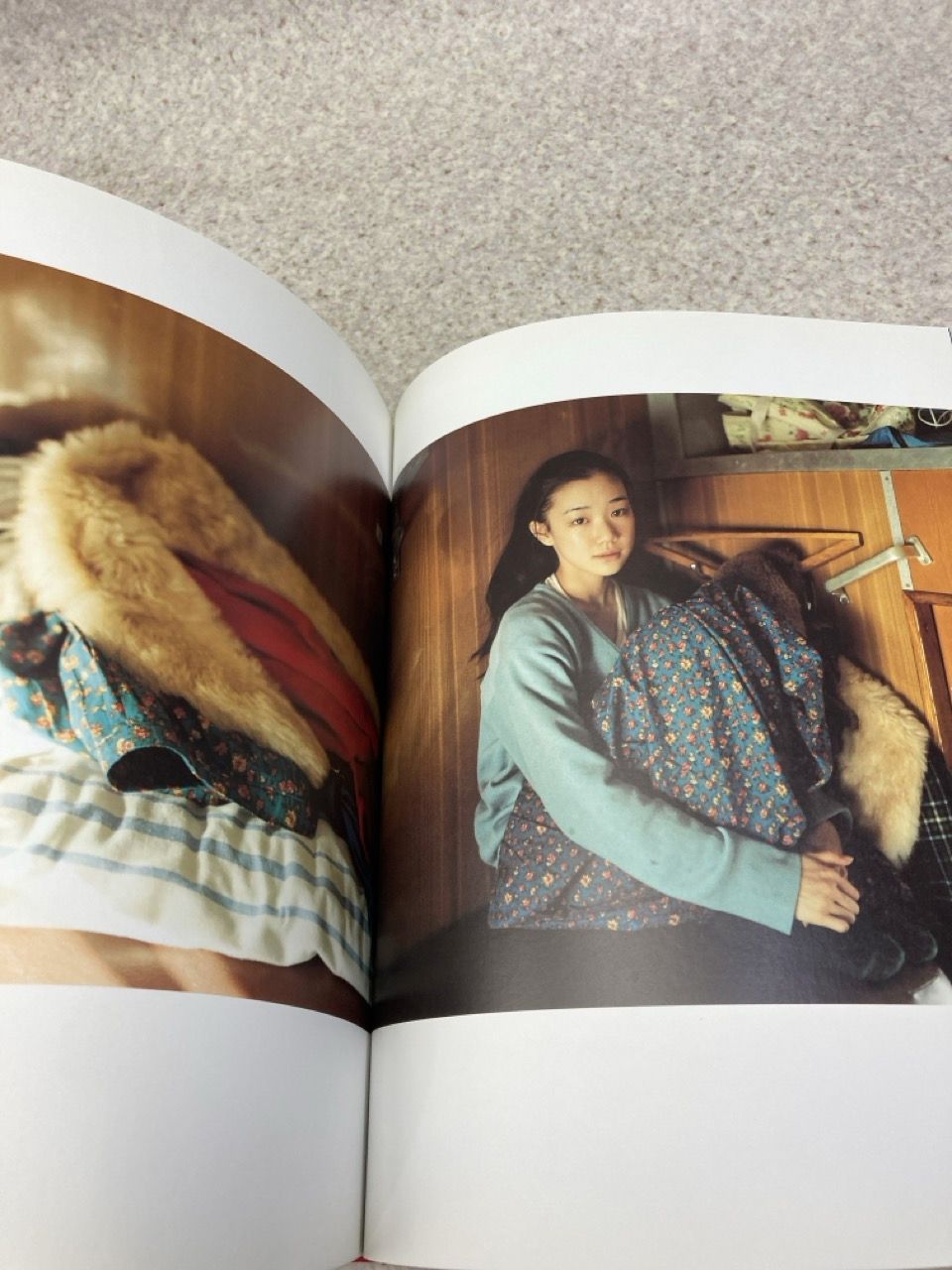 【初版】蒼井優写真集 ダンデライオン ダンデライオン 蒼井優写真集 | 写真集 | 出版 | 事業内容