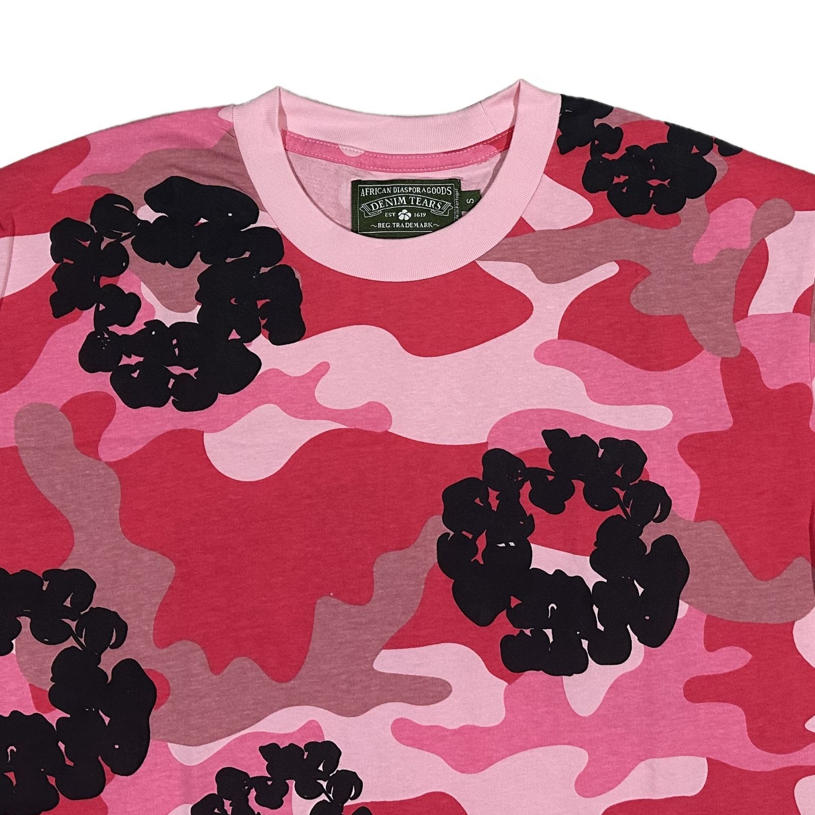デニムティアーズ フラワープリント カモデザイン 半袖 Tシャツ