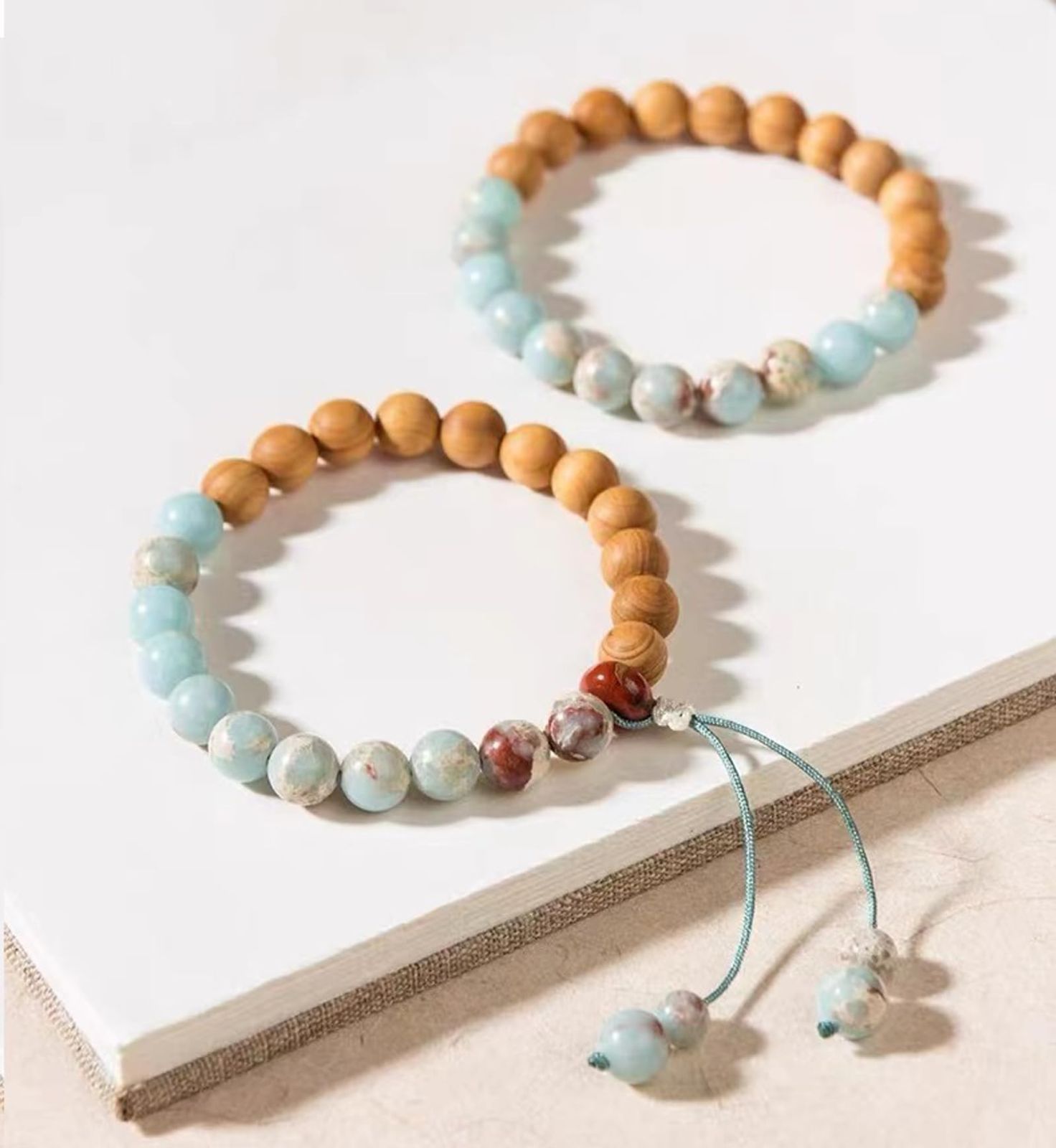 やブレスレット