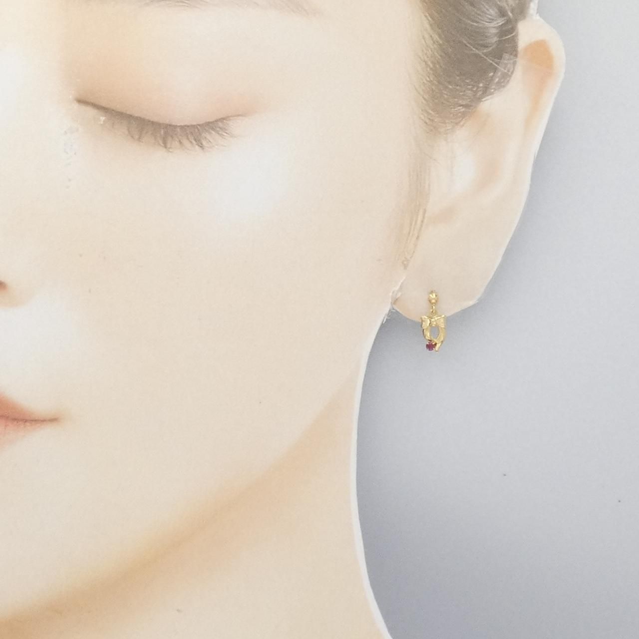 K18YG リボン ルビー ピアス - メルカリ 