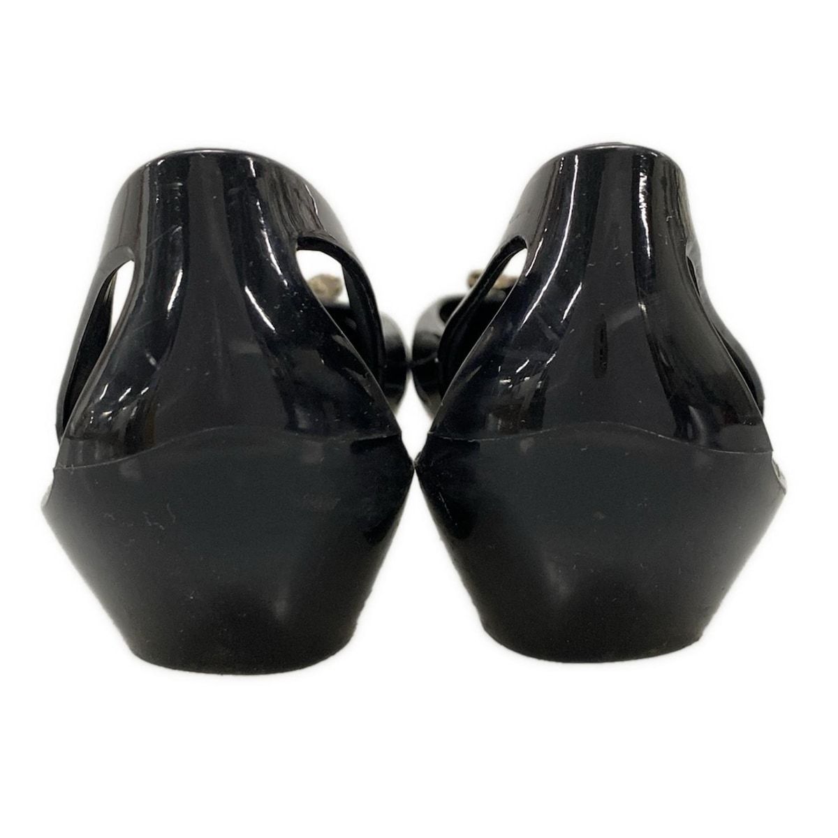 Salvatore Ferragamo ブラック フラットラバーシューズ 7 中古・古着通販】Salvatore Ferragamo (サルヴァトーレ