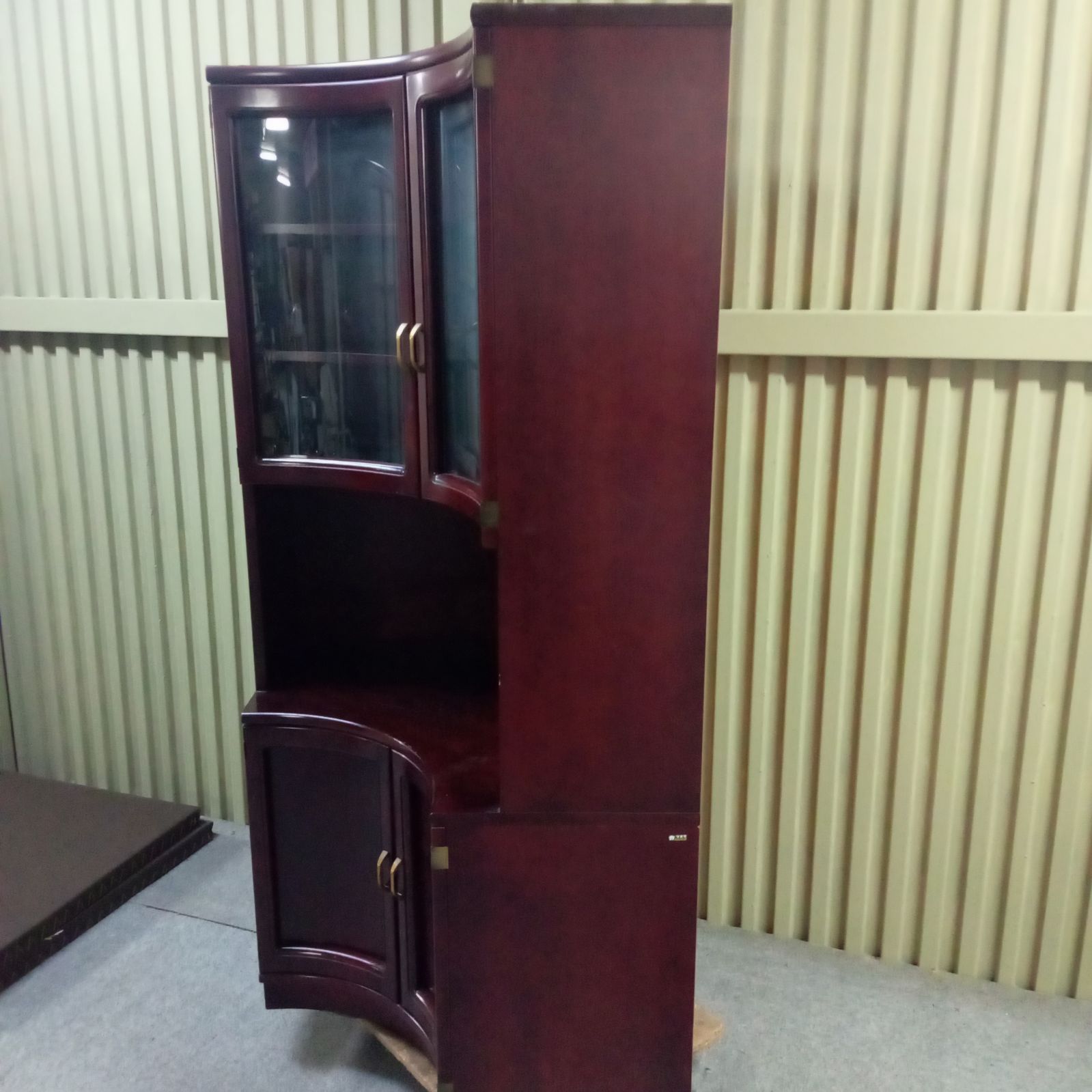 karimoku カリモク 飾り棚 茶箪笥 キャビネット アンティーク レトロ ◯ karimoku カリモク コーナーキャビネット 棚 食器棚 飾り棚 昭和