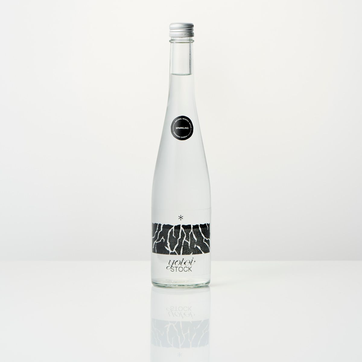ニセコ羊蹄山 スパークリングウォーター 〔500ml×20〕