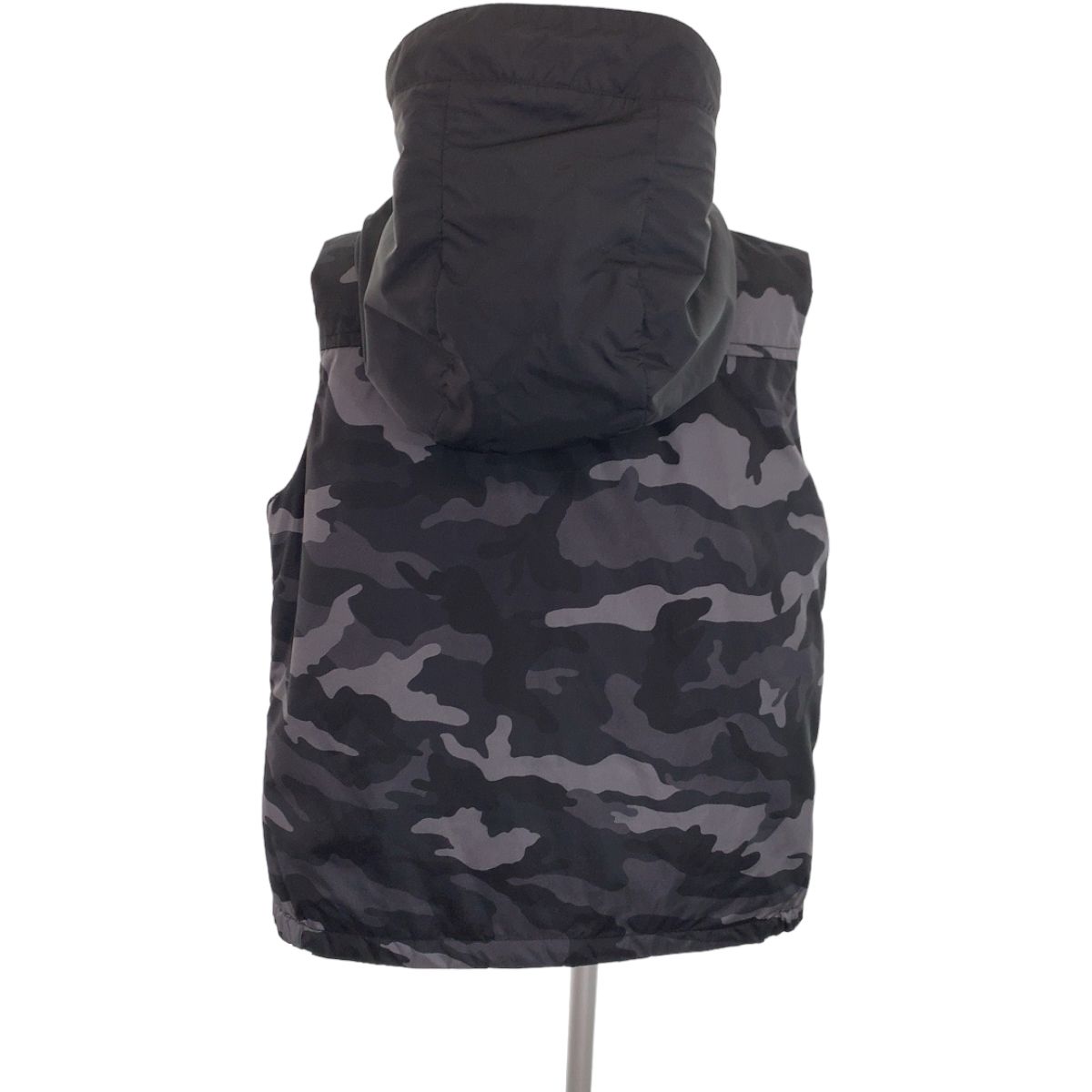 モンクレール 迷彩柄 カモフラフードダウンベスト モンクレール ダウン