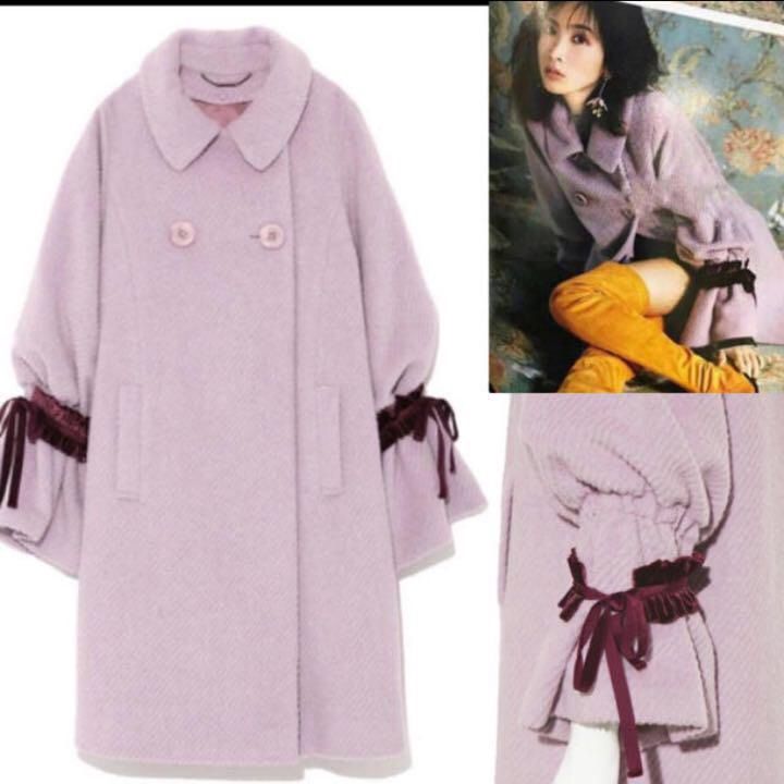 リリーブラウン ボリュームスリーブコート - メルカリ 