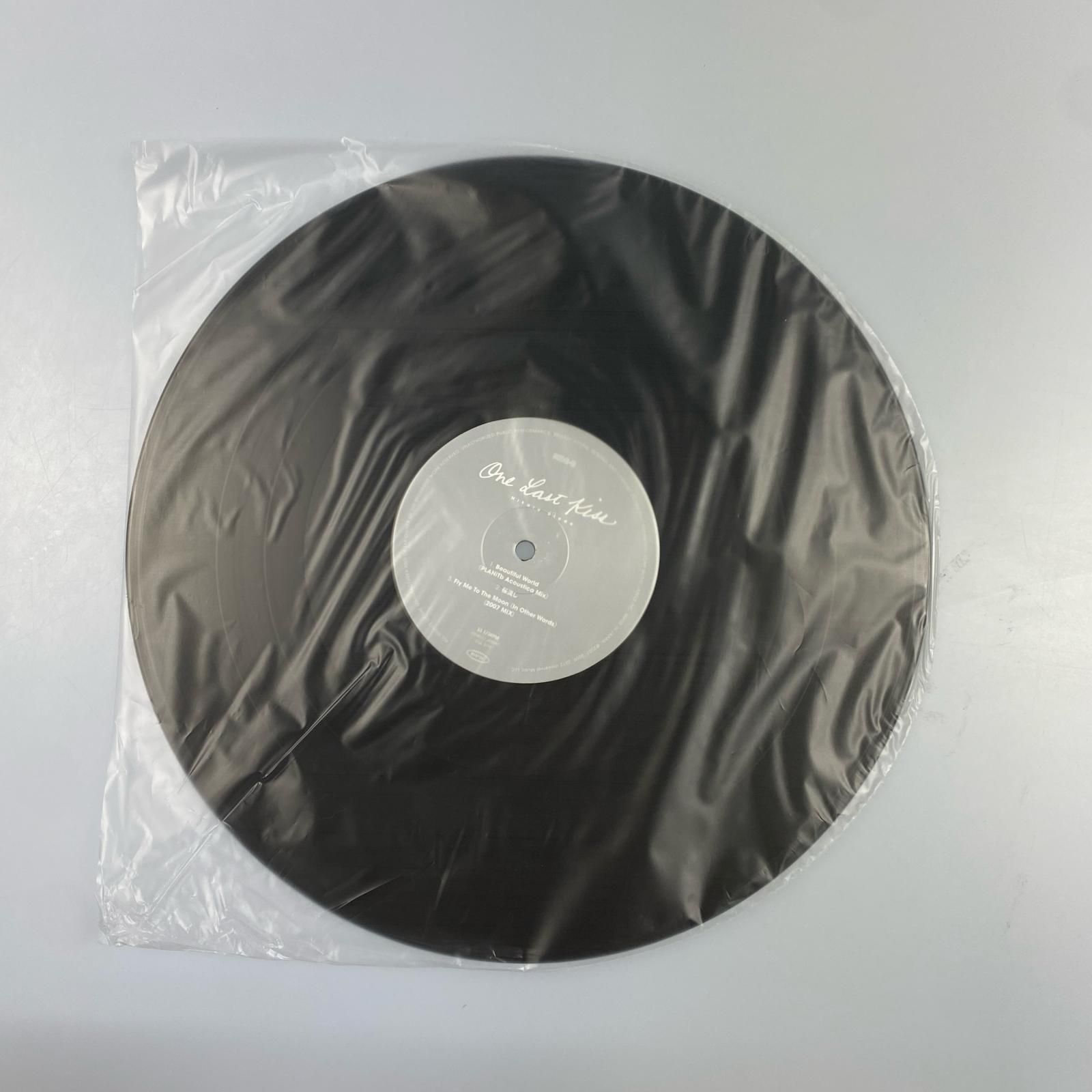 宇多田ヒカル One Last Kiss アナログ 綾波レイ 宇多田ヒカル One Last Kiss アナログ 綾波レイ Amazon.co.jp